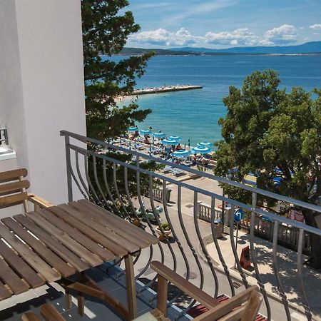 Apartmani Plaza Selce Exterior photo