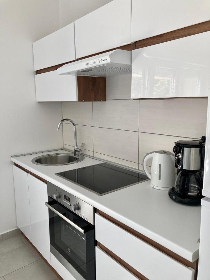 Apartmani Plaza Selce Exterior photo