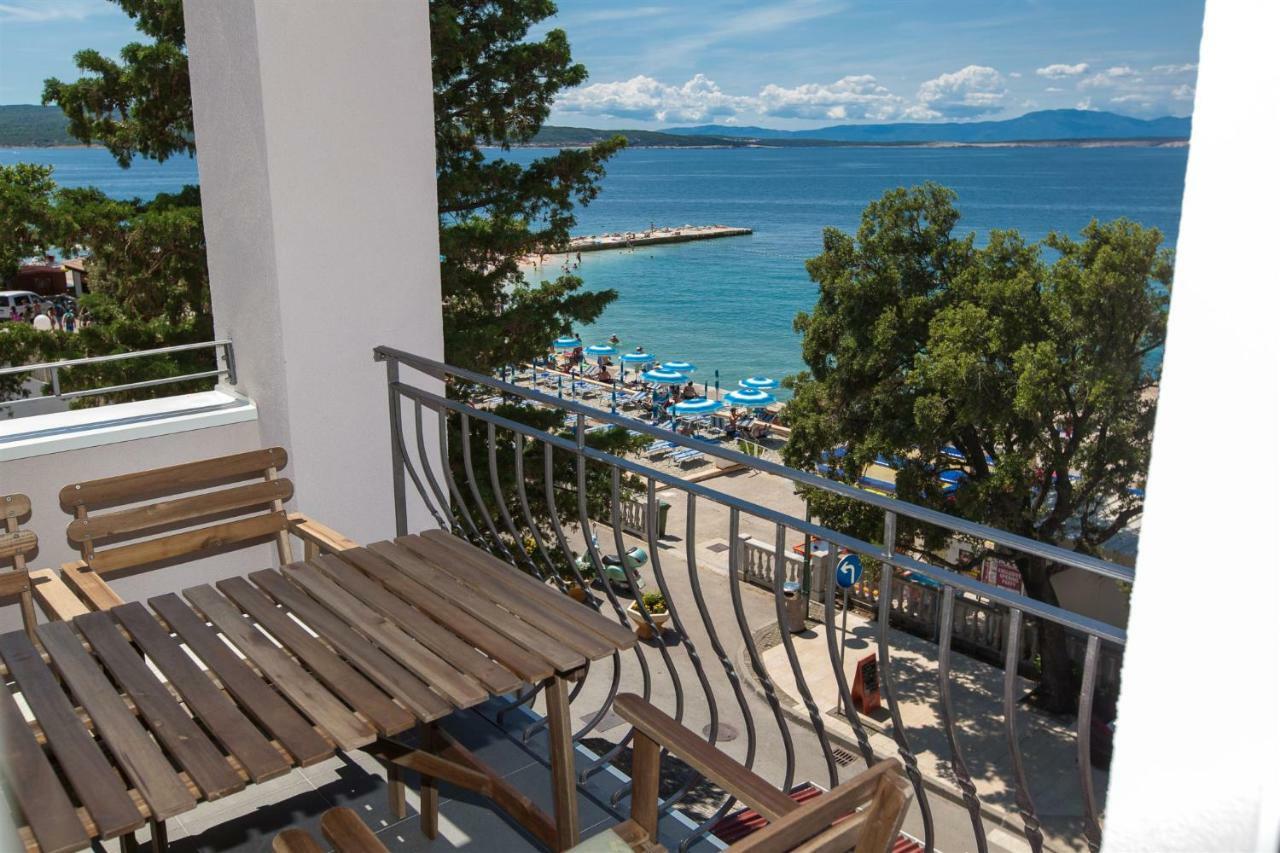 Apartmani Plaza Selce Exterior photo